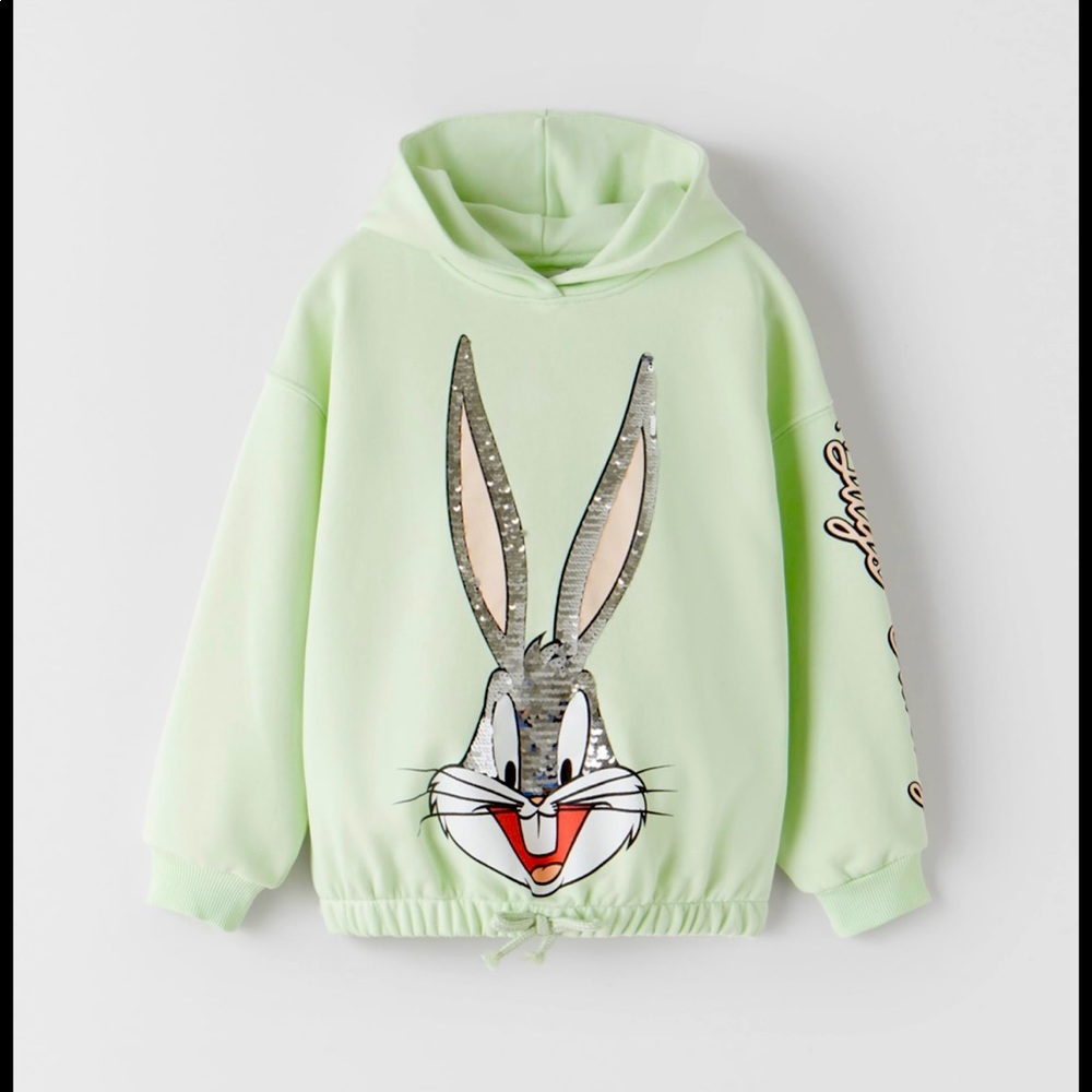 Zara: BUGS BUNNY LOONEY TUNES © &™ WARNER BROS. SWEATSHIRT